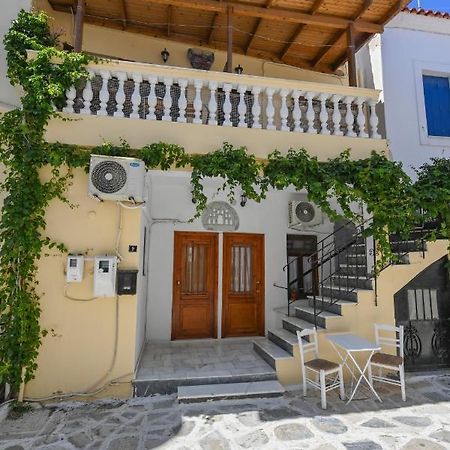 Studio Rene 2 Tinos Bagian luar foto